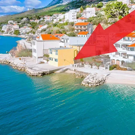 Apartment Lemonade Jesenice (Split-Dalmatia)